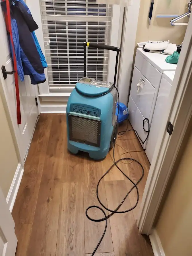 Commercial dehumidifier deployed for Crawl Space Restoration in Irmo